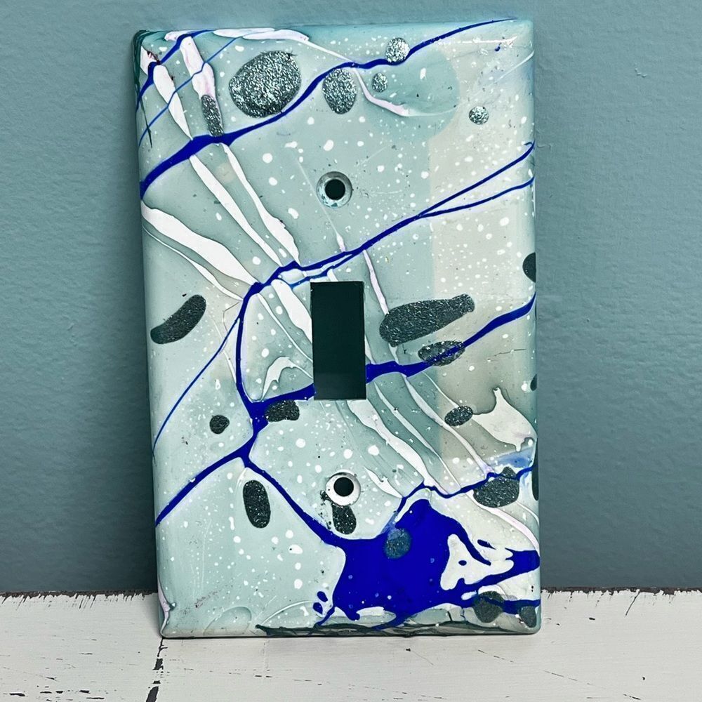 HANDCRAFTED Light Switch Wall Pl… - Picture 1 of 2